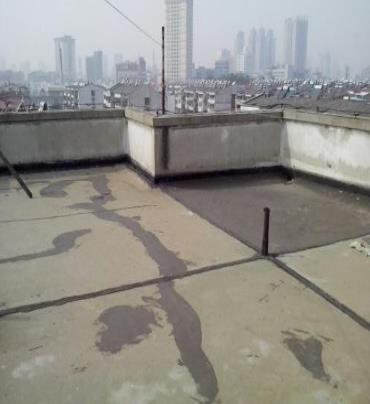 金牛漏水维修 楼顶漏水是什么原因，楼顶漏水维修方法是什么?